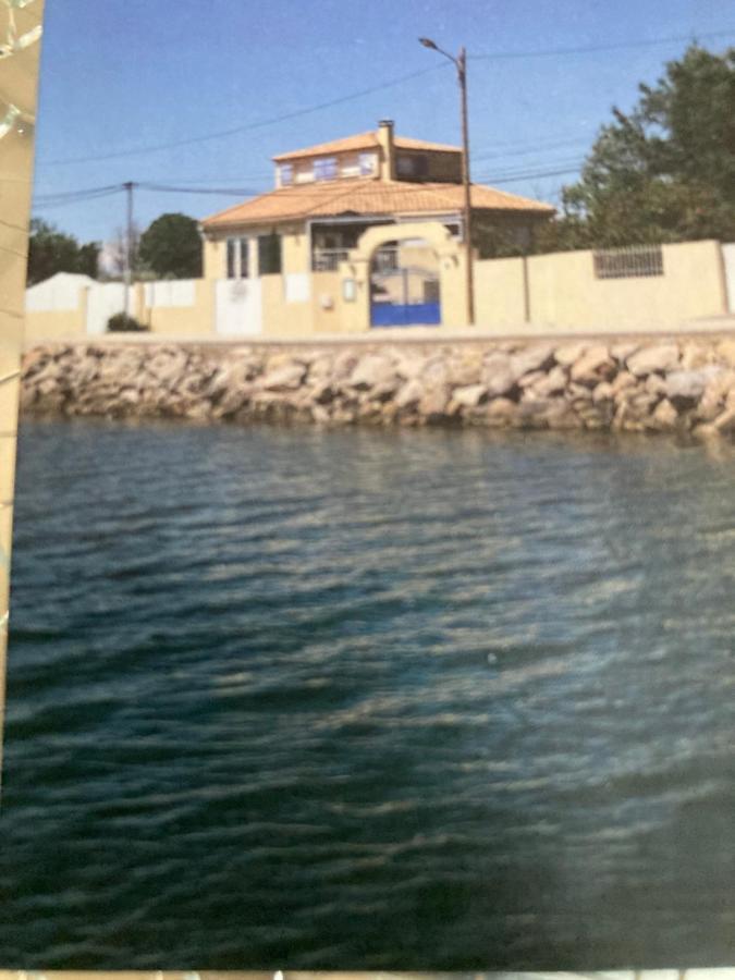 Le Robinson Bed & Breakfast Marseillan  Exterior photo
